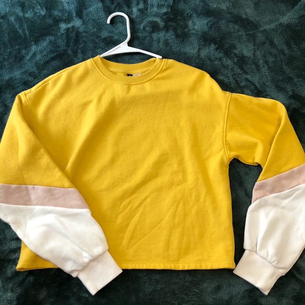 Cropped Sweater